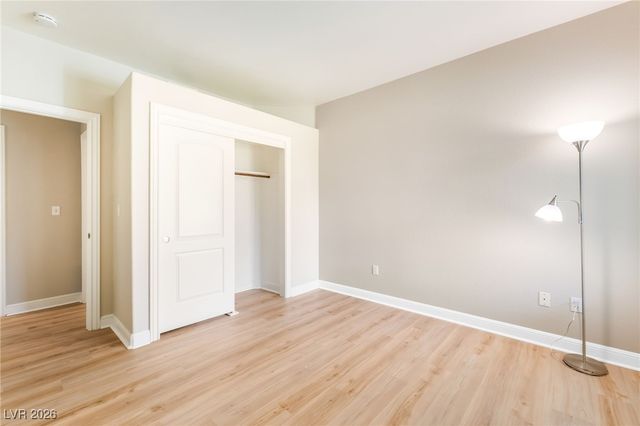 7629 Valley Green Drive 101, Las Vegas, NV 89149