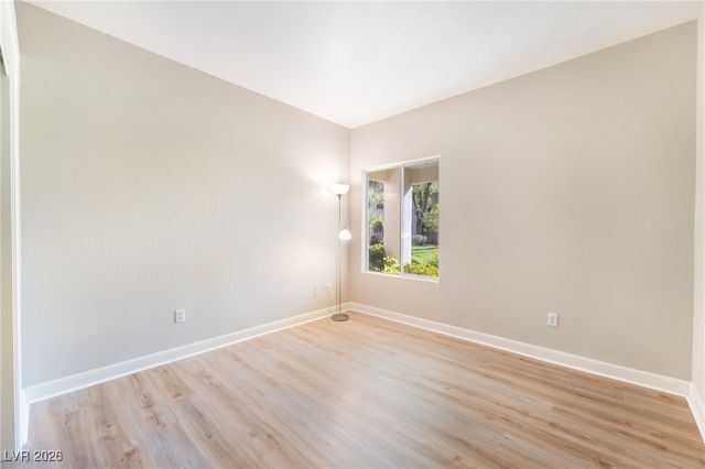 7629 Valley Green Drive 101, Las Vegas, NV 89149