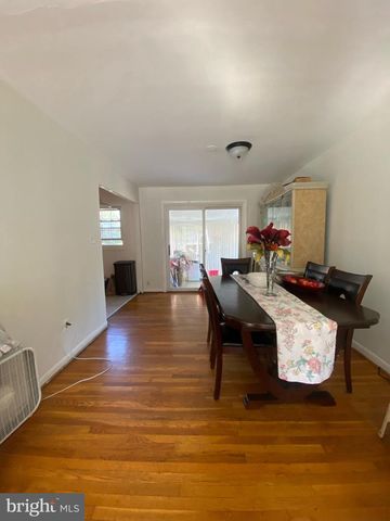 9601 E LIGHT DR E, Silver Spring, MD 20903