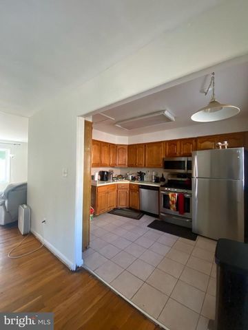 9601 E LIGHT DR E, Silver Spring, MD 20903