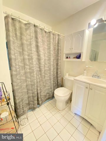 9601 E LIGHT DR E, Silver Spring, MD 20903