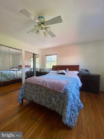 9601 E LIGHT DR E, Silver Spring, MD 20903
