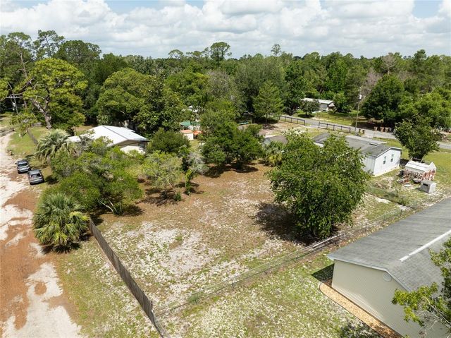 27751 LUELLA AVENUE, Paisley, FL 32767