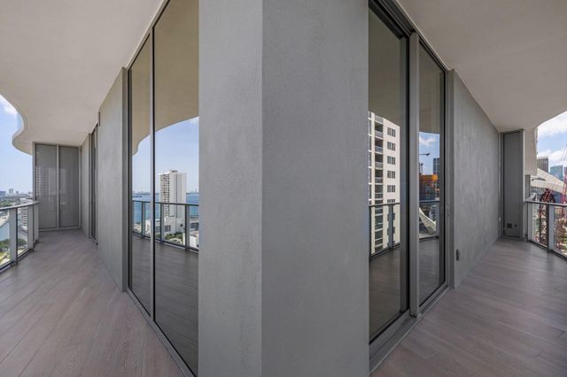 1400 Biscayne Boulevard 2007, Miami, FL 33132