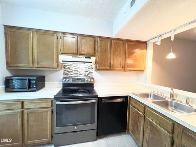 2206 Alpine Road, Durham, NC 27707