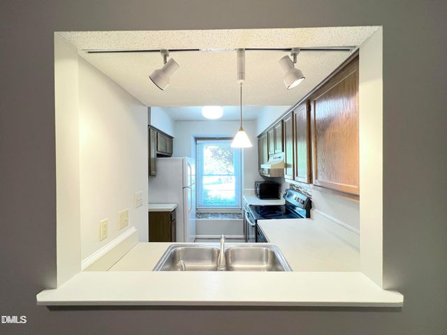 2206 Alpine Road, Durham, NC 27707