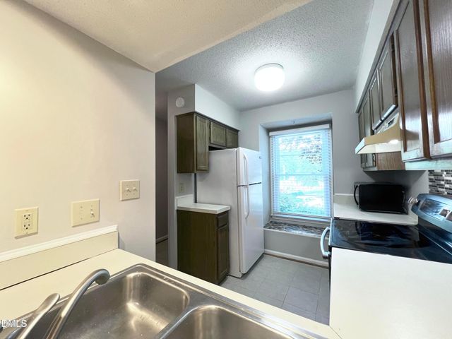 2206 Alpine Road, Durham, NC 27707