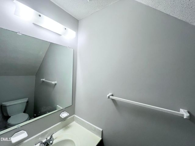 2206 Alpine Road, Durham, NC 27707