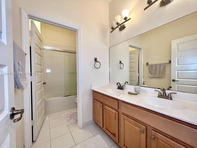965 NE 193rd Terrace, Miami, FL 33179